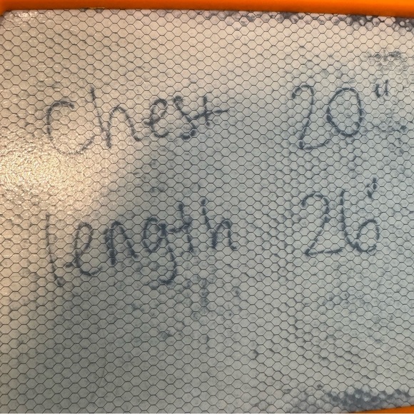 2024 Athleta Breezy Scoop V-Neck Tee size M lightweight Summer Yellow I26 - Picture 9 of 9